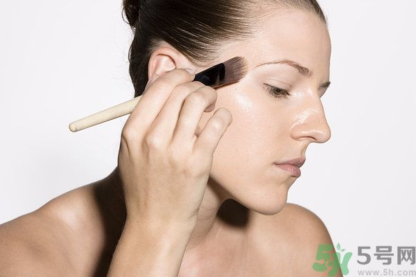 化妝刷如何使用效果好？化妝刷該怎么保養(yǎng)？
