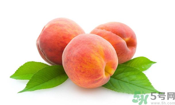 桃子上有紅點(diǎn)能吃嗎？桃子上有黑點(diǎn)可以吃嗎？