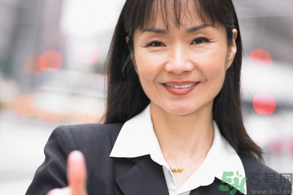 手出油是什么原因？手出油怎么辦？