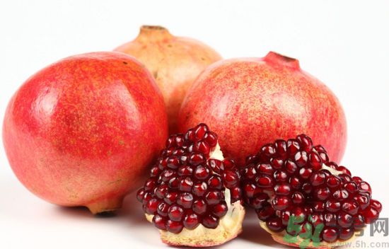 石榴皮煮水能治拉肚子嗎？石榴皮煮水治拉肚子好嗎？