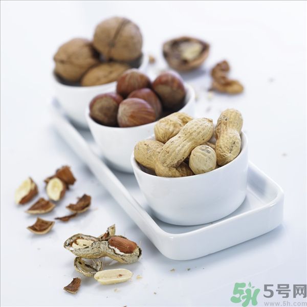 吃堅(jiān)果有什么好處？吃堅(jiān)果要注意什么？