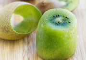 喉嚨痛可以吃獼猴桃嗎？喉嚨痛吃獼猴桃會(huì)怎么樣？