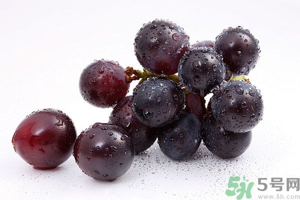 骨質(zhì)疏松能吃葡萄嗎？骨質(zhì)疏松吃葡萄好嗎？