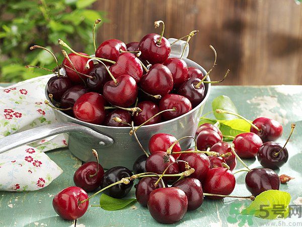 寶寶能吃櫻桃嗎？寶寶多大可以吃櫻桃？