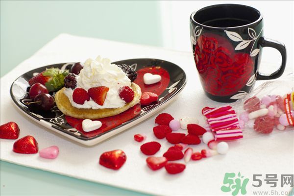 櫻桃能煮熟吃嗎？櫻桃煮了可以吃嗎？