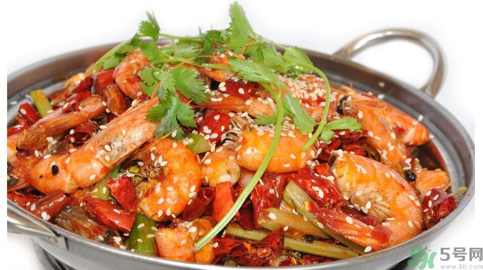 吃蝦可以喝酸奶嗎？酸奶和蝦可以一起吃嗎？