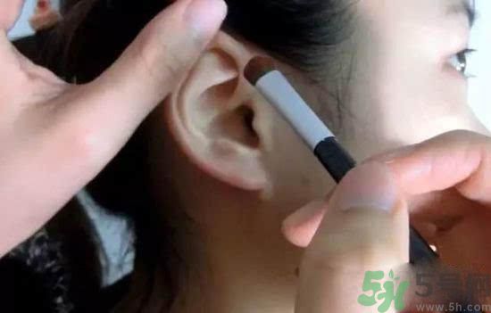 耳朵腮紅哪種顏色好看？畫耳朵腮紅要注意什么？