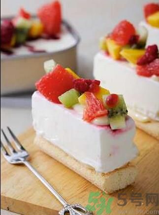 怎么用冰箱做甜點(diǎn)？冰箱甜點(diǎn)怎么做？