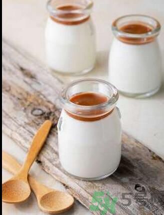 怎么用冰箱做甜點(diǎn)？冰箱甜點(diǎn)怎么做？