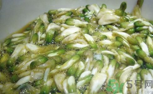 槐花怎么做好吃？槐花的做法有哪些？