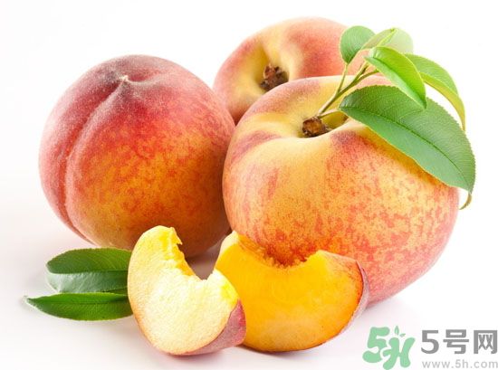 桃子吃多了容易便秘嗎？桃子吃多了會(huì)肚子疼嗎？