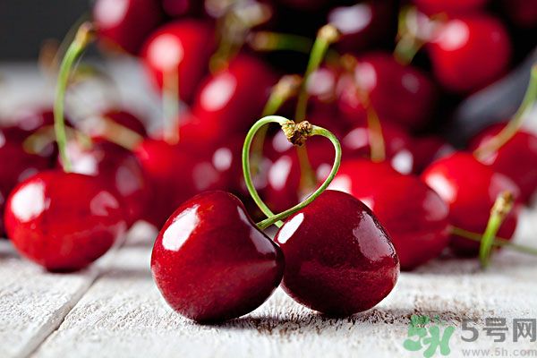 痛風(fēng)能吃櫻桃嗎？痛風(fēng)吃櫻桃可不可以？