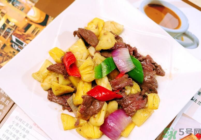 菠蘿做什么菜好吃？菠蘿可以做什么菜？