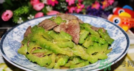 孕婦可以吃苦瓜嗎？孕婦吃苦瓜好嗎？