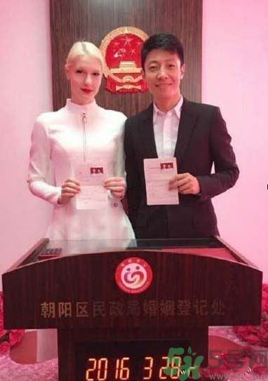 撒貝寧李白在哪里結(jié)婚？李白是誰？