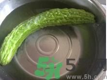 苦瓜泡水喝有什么好處？苦瓜泡水喝好嗎？