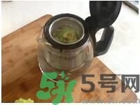 苦瓜泡水喝有什么好處？苦瓜泡水喝好嗎？