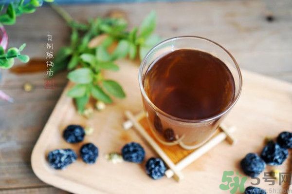 喝完酸梅湯后可以喝牛奶嗎？酸梅湯可以喝牛奶一起喝嗎？