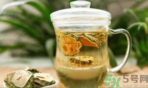 新鮮的苦瓜片能泡水喝嗎？新鮮苦瓜片泡水喝好嗎？