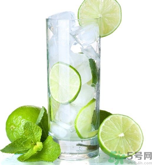 檸檬和苦瓜一起泡水喝臉癢是怎么回事？檸檬和苦瓜一起喝泡水喝臉癢怎么辦？