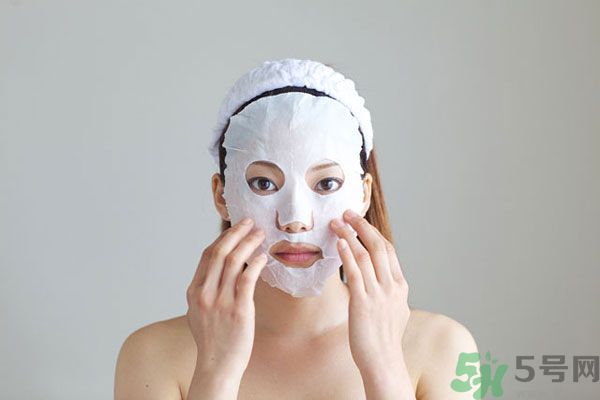 檸檬汁蛋清面粉做面膜能祛斑嗎？檸檬汁蛋清面粉能做面膜嗎？