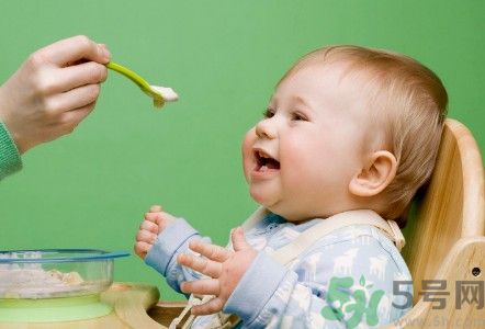 寶寶可以吃茭白嗎？寶寶多大可以吃茭白？