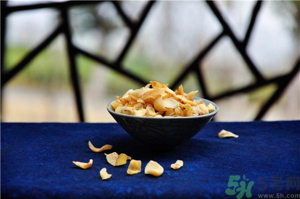 硫磺熏過的百合能吃嗎？如何辨別硫磺熏過的百合？