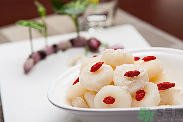 榴蓮和荸薺能一起吃嗎？吃過榴蓮后可以吃荸薺嗎？