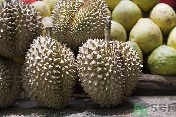 榴蓮和荸薺能一起吃嗎？吃過榴蓮后可以吃荸薺嗎？