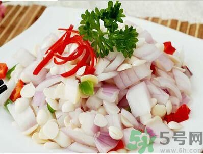 洋蔥可以生吃嗎？洋蔥生吃有什么好處？