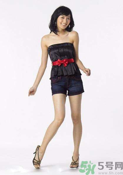 北大醫(yī)學(xué)部強制女生跳短裙操是怎么回事？