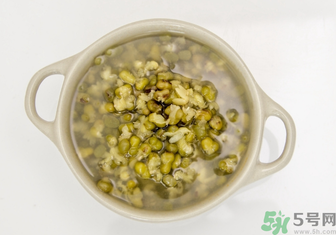 皮膚過敏能吃綠豆嗎？皮膚過敏能不能喝綠豆湯？