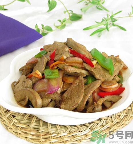 炒菜感覺很苦是怎么回事？炒菜不苦的方法有哪些？