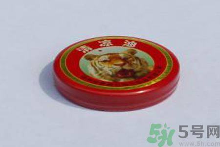 清涼油可以治感冒嗎？清涼油怎么治感冒？
