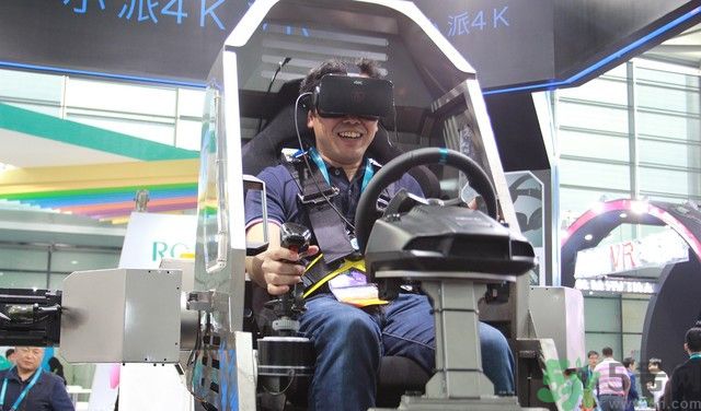 4k vr眼鏡對眼睛有損傷嗎？4k vr眼鏡對眼睛危害有哪些