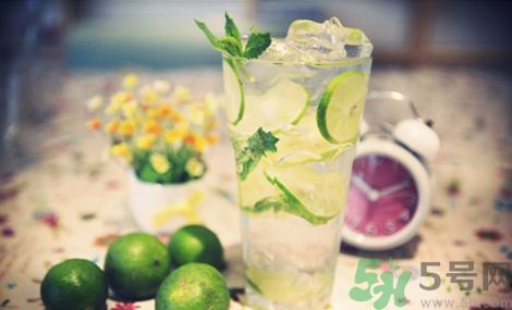 夏季吃冷飲拉肚子怎么辦？夏天吃冷飲肚子疼怎么辦？