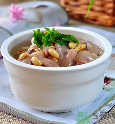 夏天吃黃豆好嗎？夏天吃黃豆有什么好處？