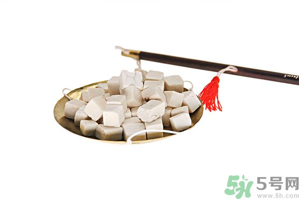 夏天吃茯苓好嗎？夏天吃茯苓有什么好處？