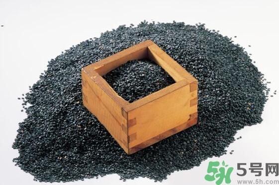 吃芝麻會(huì)長(zhǎng)胖嗎？減肥能吃芝麻嗎？