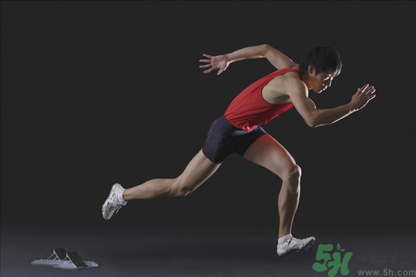 跑步回吐了怎么辦？跑步想吐怎么事？