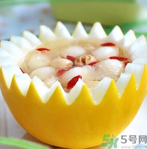 甜瓜煮銀耳湯能降火嗎？甜瓜能和銀耳一起煮嗎？