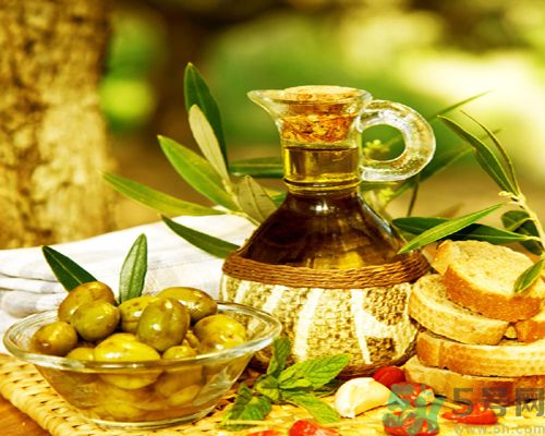 橄欖調(diào)和油比普通調(diào)和油好嗎？橄欖調(diào)和油好嗎？