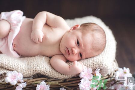 怎么判斷寶寶有沒(méi)有中暑？夏天寶寶怎么預(yù)防中暑？