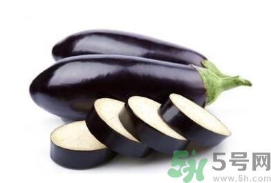 茄子可以炒蘑菇嗎？茄子炒蘑菇吃好嗎？