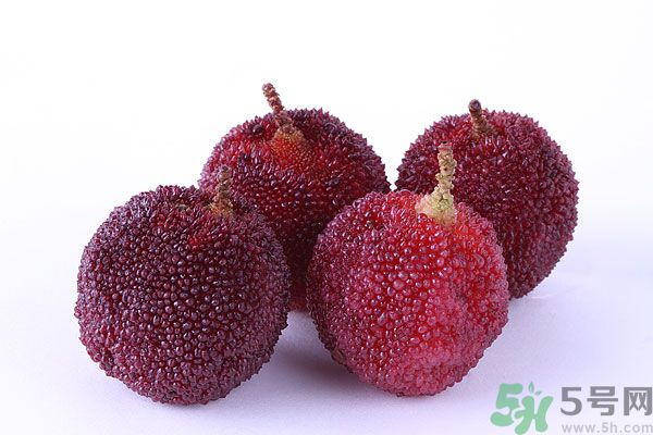 吃楊梅過敏怎么辦？楊梅過敏癥狀有哪些？