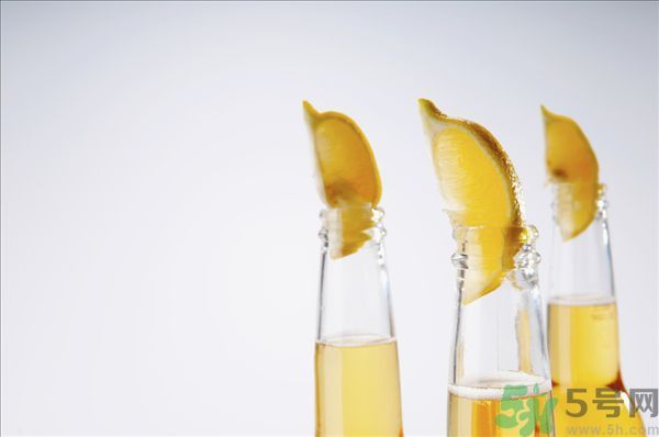 腎結(jié)石能喝冰啤酒嗎？腎結(jié)石喝啤酒好嗎？