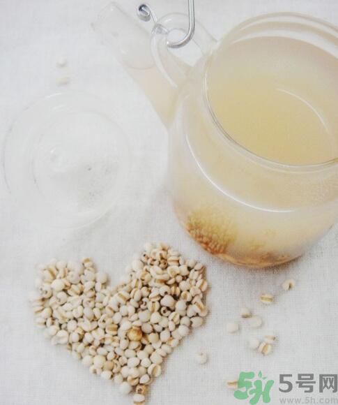 經(jīng)期可以喝薏米水嗎？經(jīng)期喝薏米水會(huì)不會(huì)肚子痛？