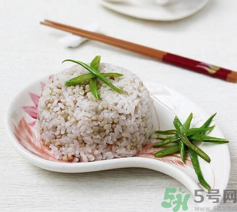 蕎麥可以和大米一起吃嗎？蕎麥能和大米一起吃嗎？