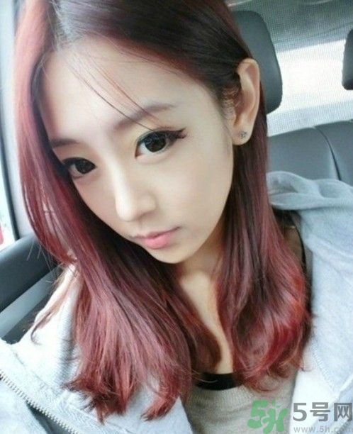 因太漂亮替考被發(fā)現(xiàn)是怎么回事？統(tǒng)考作弊會(huì)有什么懲罰？