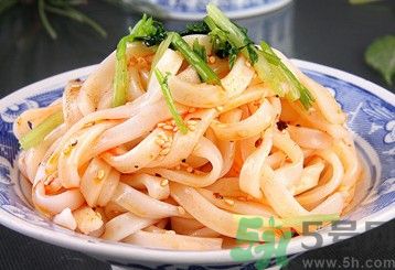 晚上吃涼皮會長胖嗎？每天吃涼皮會胖嗎？